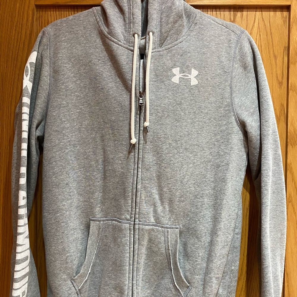 Under Armour Women’s full zip gray hoodie size medium.